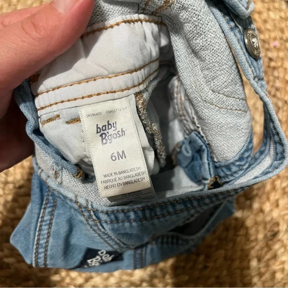 OSHKOSH B'Gosh BLUE Denim Overalls Jeans Baby 6 Months Unisex - Picture 3 of 4